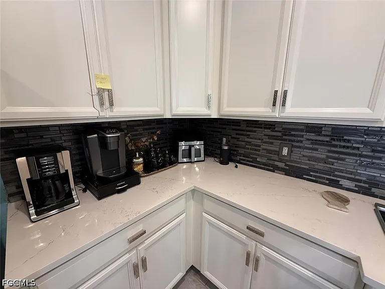 12963 Pemberton Way — Photo 27