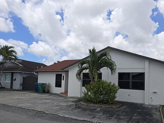 2nd image of 740 SW 99th Court Cir S