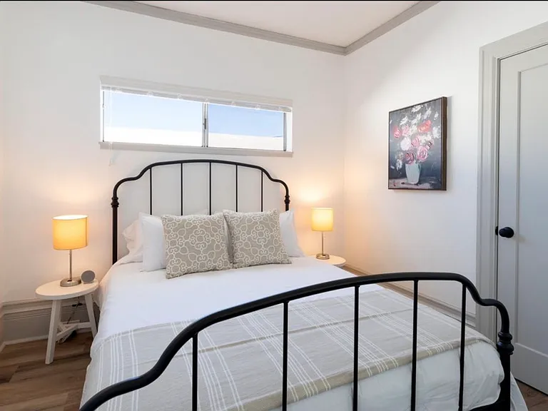 459 Wayne Ave #459 — Photo 11