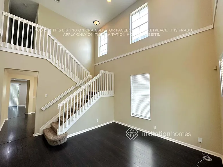 299 Belle Grove Ln — Photo 2
