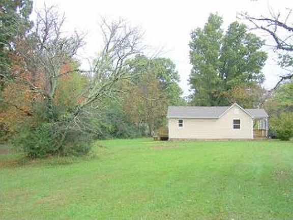 Left Side and Yard