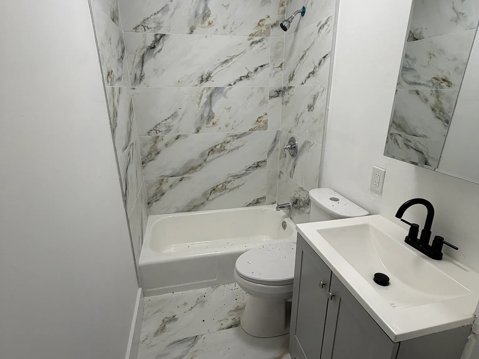 4 bed, 2172 sqft, $2,250 — Photo 3