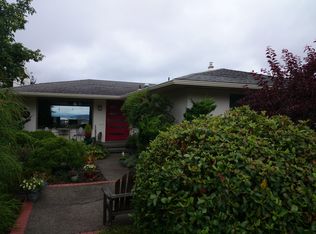 3675 55th Ave SW, Seattle, WA 98116