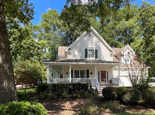 1801 Muirfield Dr, Greenville, NC 27858