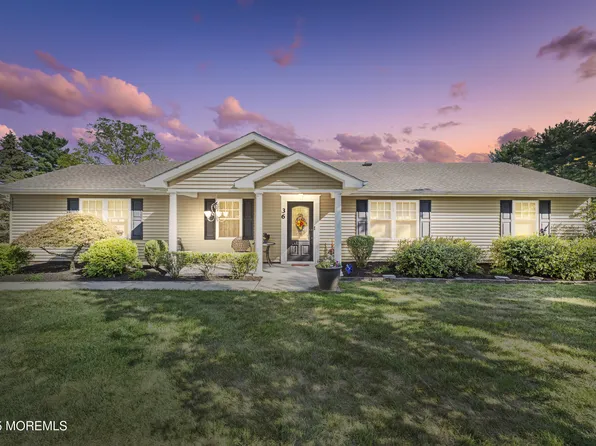 36 James Street, Lincroft, NJ 07738