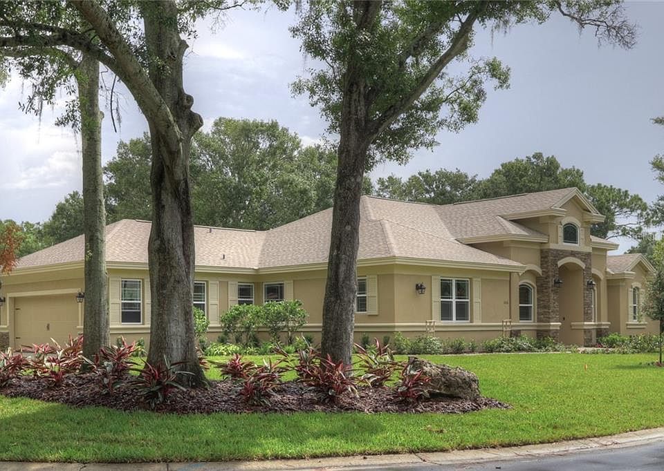 1st image of 226 Lotus Dr