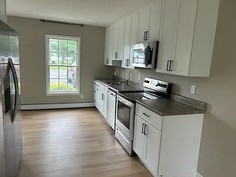 2 bed, 1.5 bath, 1000 sqft, $2,300 — Photo 1