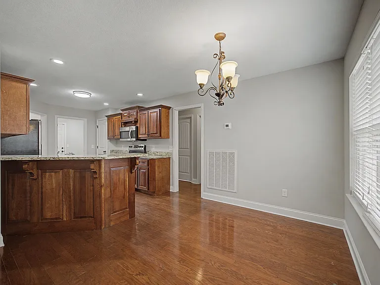 5385 Rose Glen Ct — Photo 12