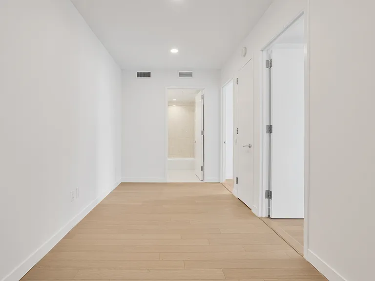 310 Livingston St #601 — Photo 7