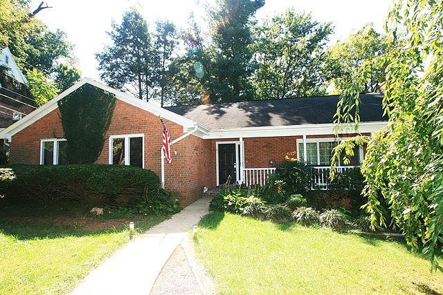 1st image of 704 Hickory Hill Dr