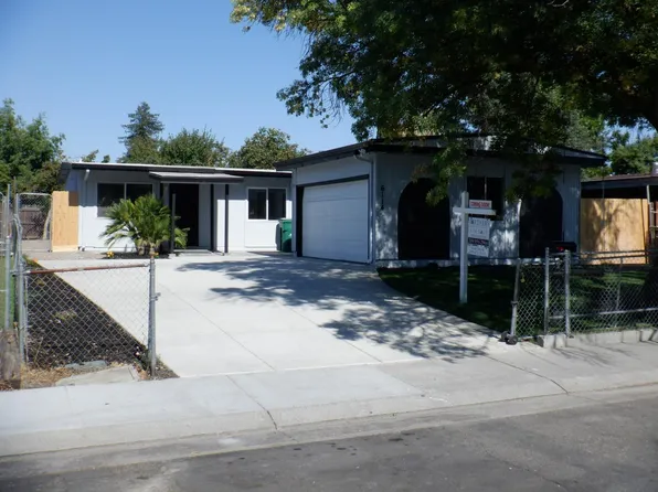 6114 Maywood Ln, Stockton, CA 95207