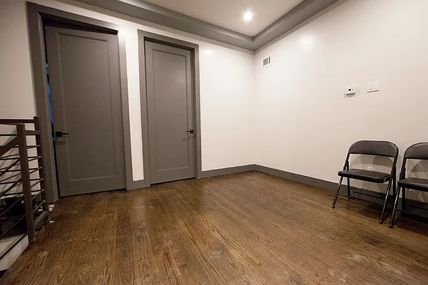 Rented by Brooklyn Group | media 17