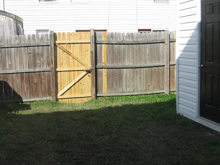 3240 Clover Rd E — Photo 11