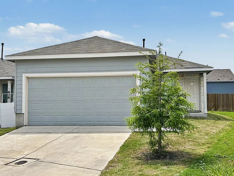 2843 Elion Dr — Photo 1