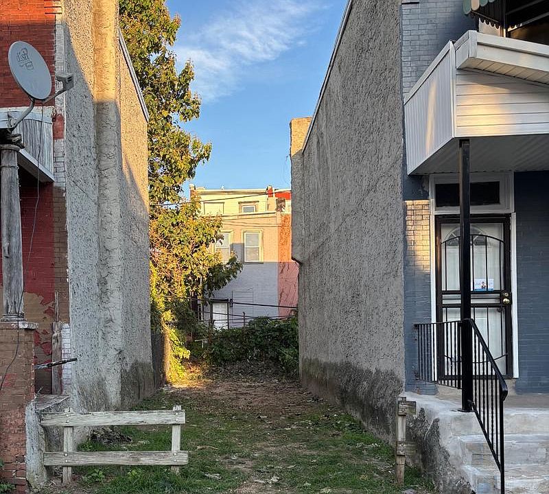 1st image of 351 N Robinson St