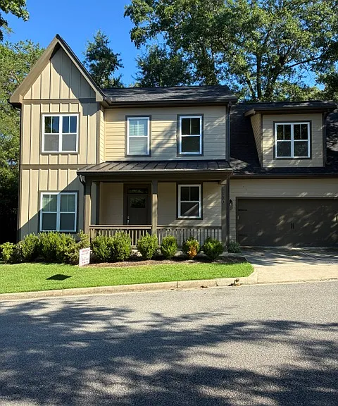 1180 Riverside Ter — Photo 2