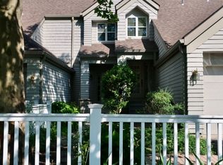 8 Harker Hill Dr, Hamburg, NJ 07419