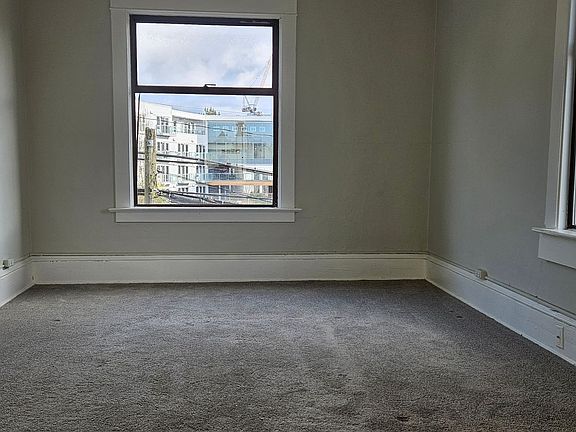 5th image of 715 4th Ave N APT 21