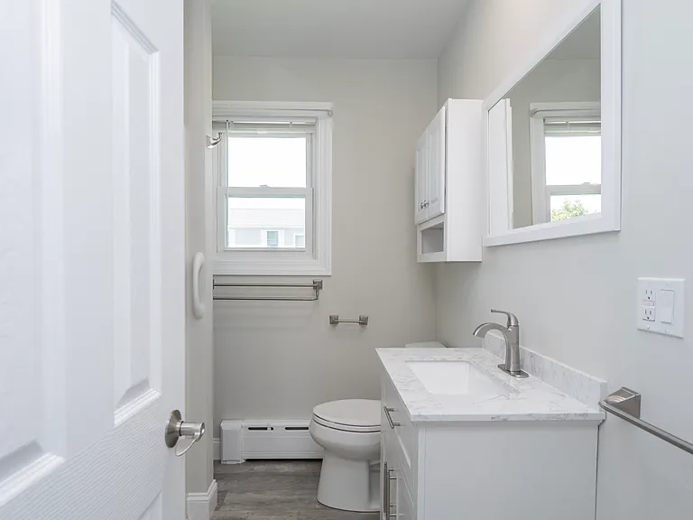 40 Draper Ave — Photo 16