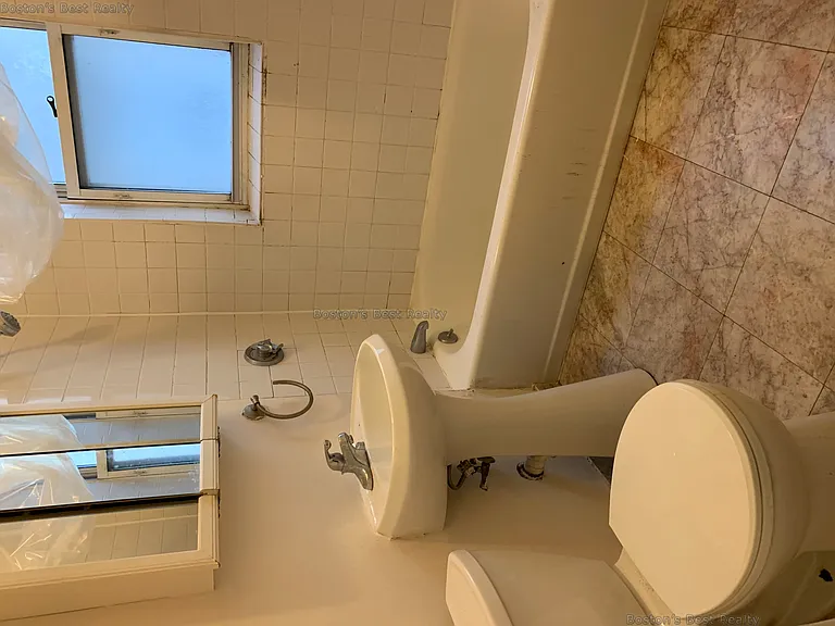 80 Gordon St #2 — Photo 5