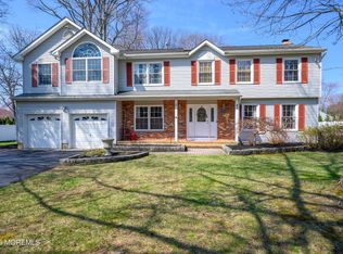 21 Jefferson Court, Freehold, NJ 07728