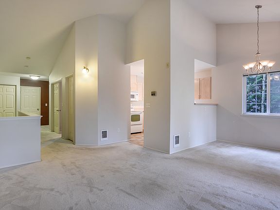 3rd image of 8545 166th Ave NE #B103