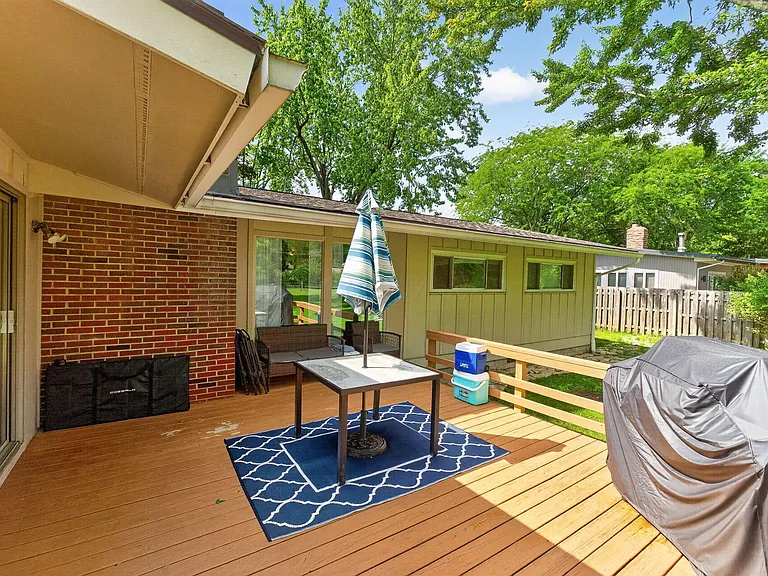 3900 Schirtzinger Rd — Photo 27