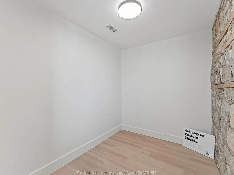 247 Brock St #101 — Photo 25