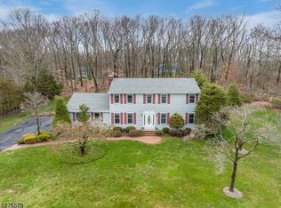 6 Old Forge Rd, Flemington, NJ 08822