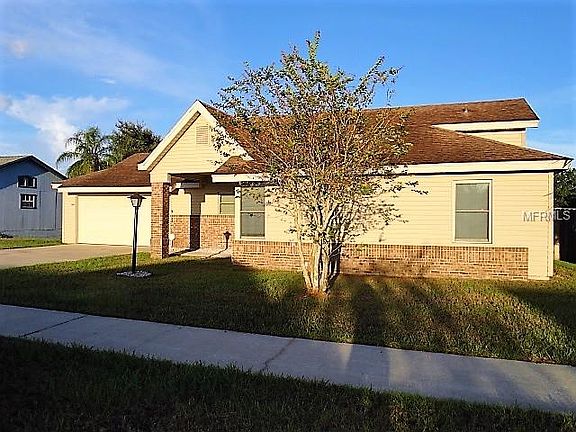 3rd image of 844 Monroe Harbor Pl