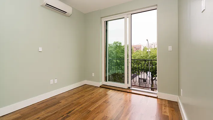 Rented by Nooklyn NYC LLC | media 15