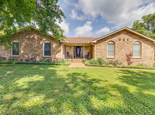 5123 Saundersville Rd, Old Hickory, TN 37138