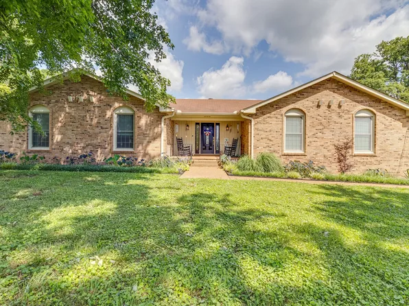 5123 Saundersville Rd, Old Hickory, TN 37138