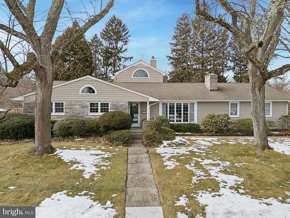 1st image of 125 Orchard Ave