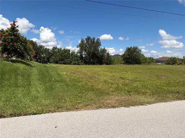 401 NW 8TH TERRACE LOT 60, CAPE CORAL, FL 33993