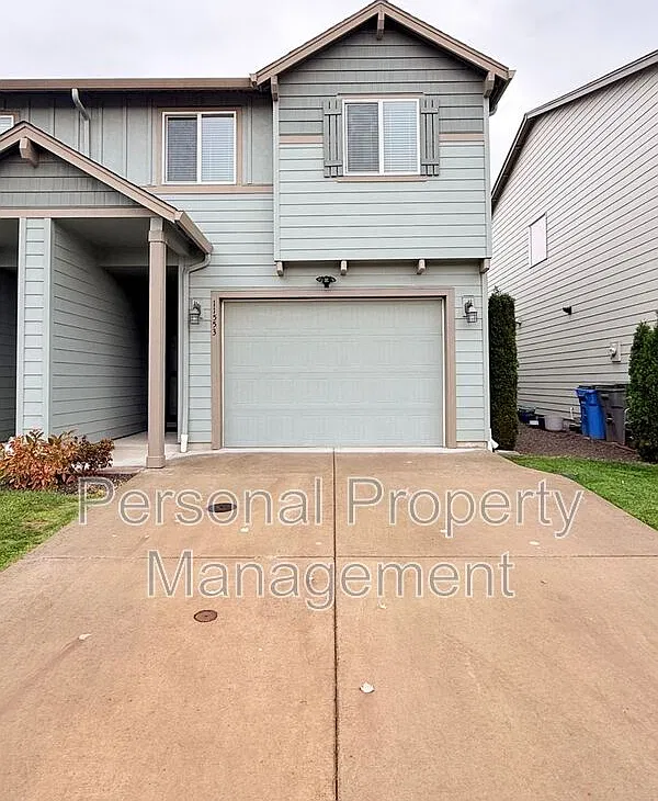 3 bed, 2.5 bath, 1659 sqft, $2,395 — Photo 1