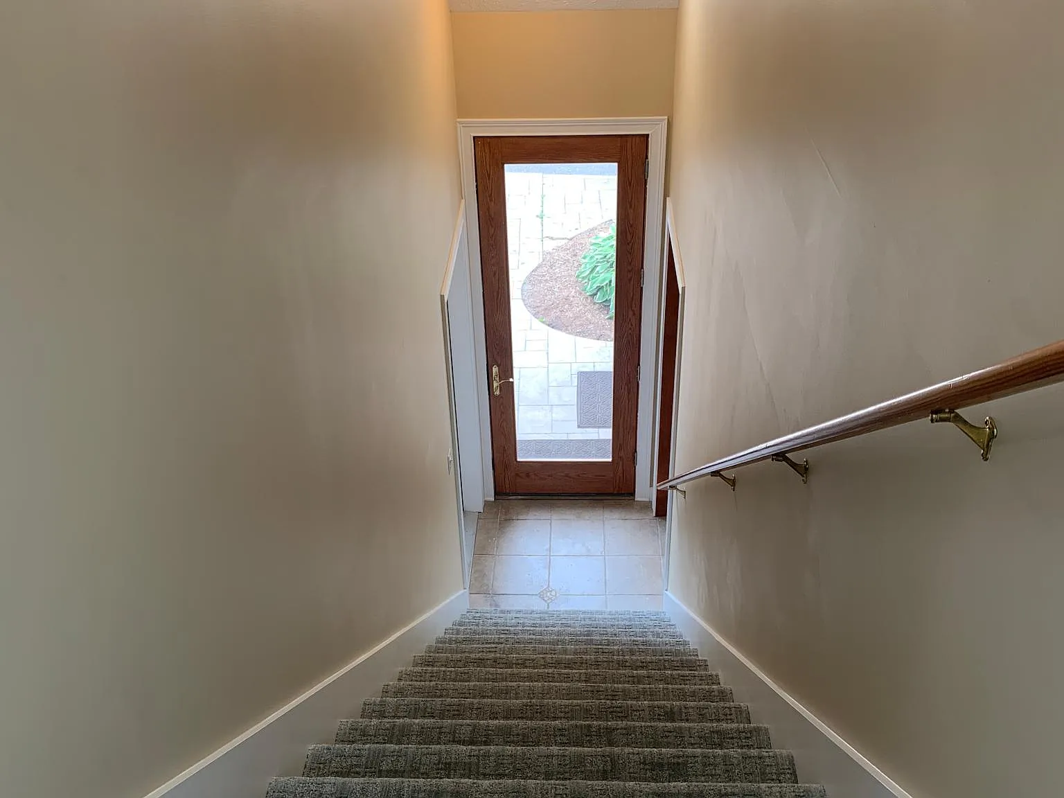 10471 E Cherry Bend Rd — Photo 3