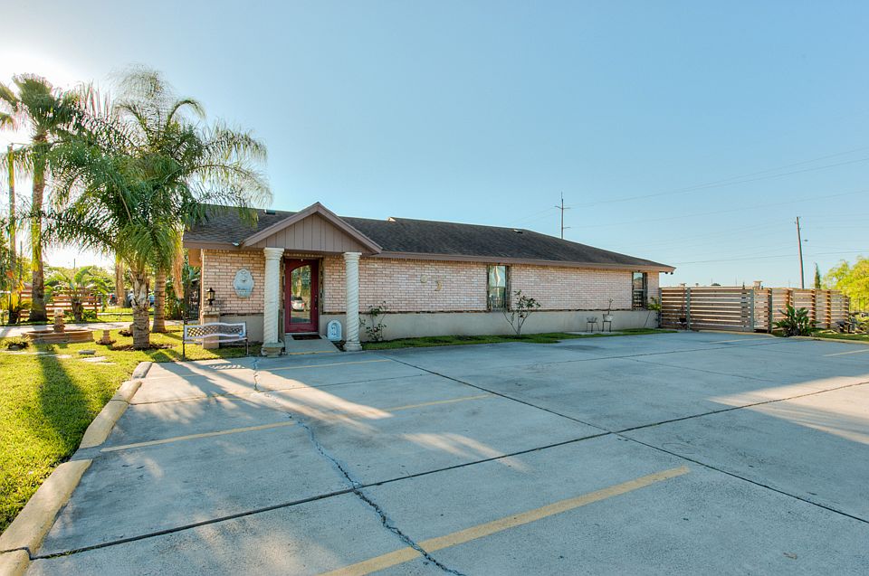 1st image of 202 Viking Ln