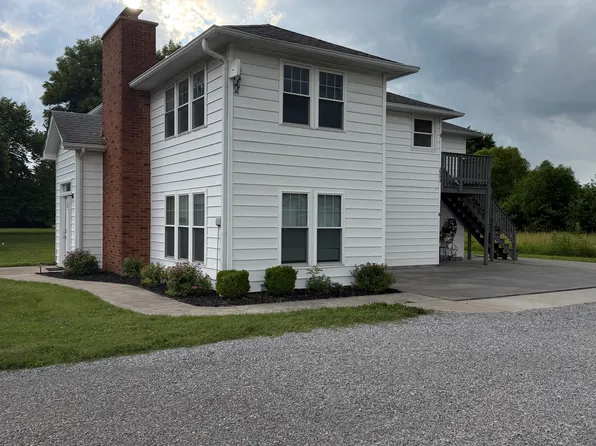 2593 Business Highway 13 #B, Murphysboro, IL 62966