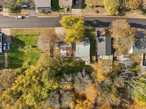 10 Hanson Street, Somersworth, NH 03878