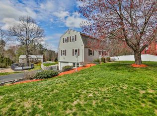 4 Richard Dr, Derry, NH 03038