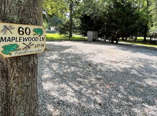 60 Maple Wood Ln, Cleveland, GA 30528