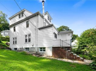 19 Hillside Ave, Valhalla, NY 10595