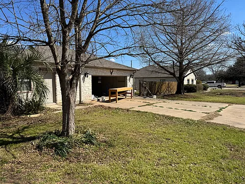 117 Burr Oak Dr Photo 1
