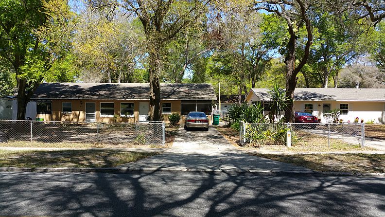 1st image of 1327 E 1st Ave
