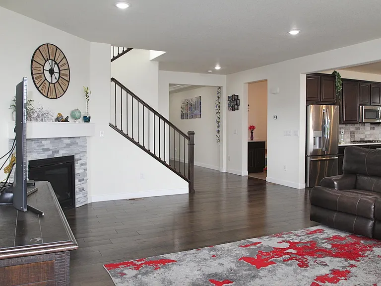 15818 Red Bud Dr — Photo 15