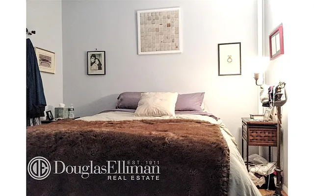 Rented by Douglas Elliman | media 18