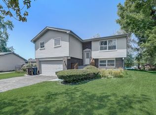 1034 Bradfield Ct, University Park, IL