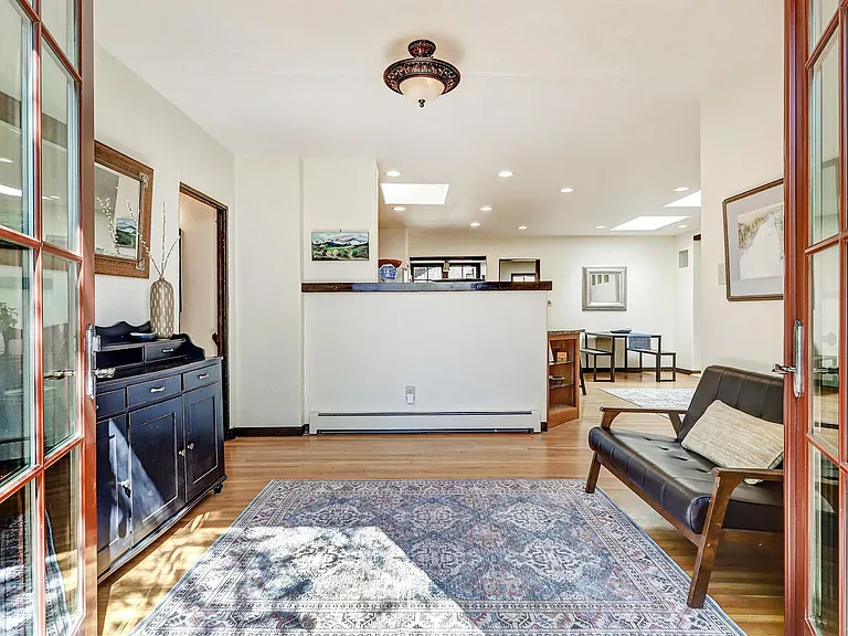 2302 Campbell Rd NW — Photo 3