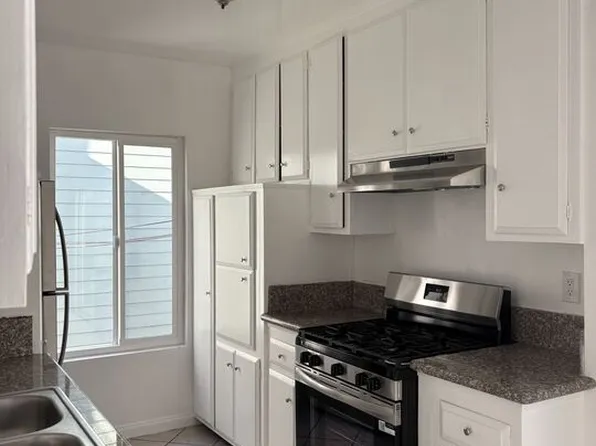 1226 Armacost Ave APT 9, Los Angeles, CA 90025